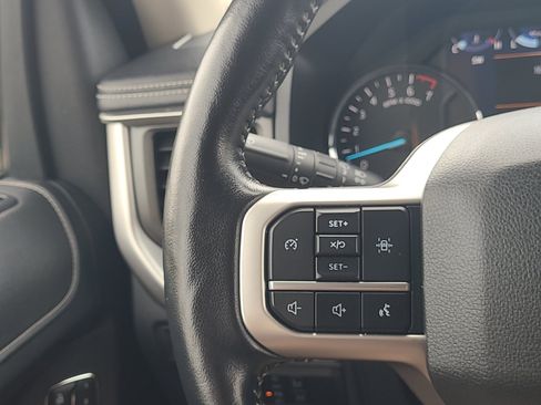 Used 2024 Ford Expedition Max XLT AWD/4WD image 16