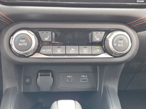 New 2025 Nissan Versa SR image 20