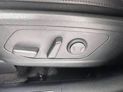 New 2026 Kia Sorento EX image 11