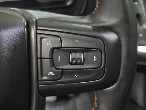 Used 2024 GMC Yukon XL AT4 w/ AT4 Premium Package image 13