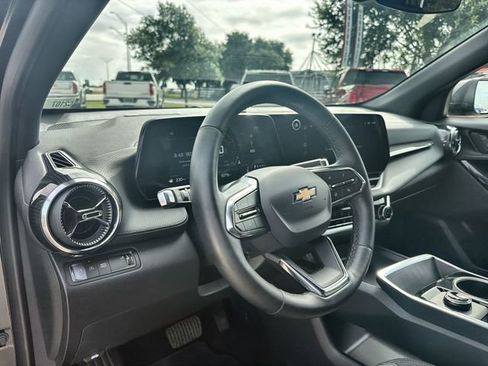 Certified 2026 Chevrolet Equinox LT FWD image 10