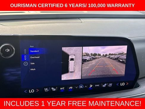 Used 2025 Chevrolet Suburban Premier AWD/4WD image 25