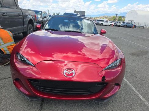 Used 2024 MAZDA MX-5 Miata Grand Touring RWD image 3