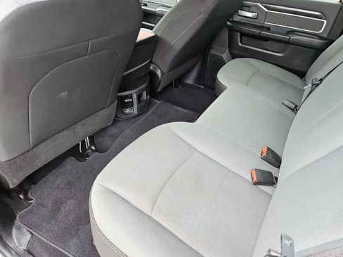Used 2019 RAM 2500 Big Horn AWD/4WD image 19