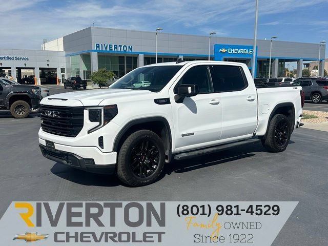 Used 2022 GMC Sierra 1500 Elevation w/ Elevation Premium Package AWD/4WD image 1