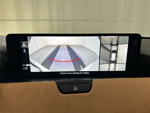 Certified 2025 MAZDA CX-70 3.3 Turbo S w/ Premium Plus image 15