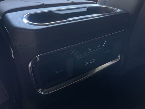 New 2026 GMC Sierra 3500 Denali Ultimate AWD/4WD image 21