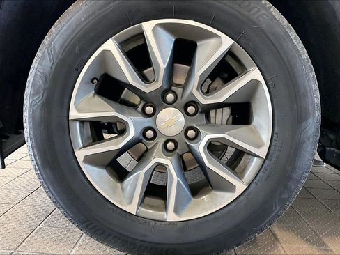 Used 2023 Chevrolet Silverado 1500 LT RWD image 31