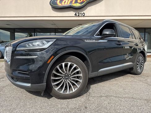 Used 2023 Lincoln Aviator Reserve w/ Equipment Group 201A AWD/4WD image 14