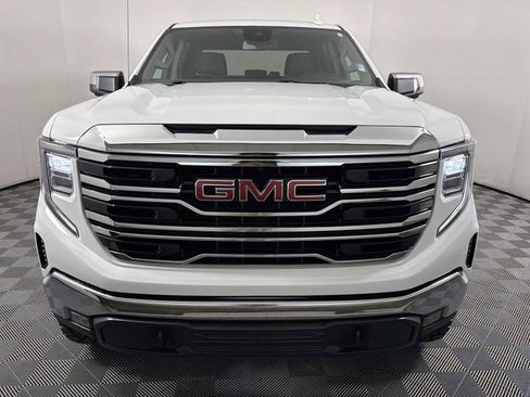 Used 2025 GMC Sierra 1500 SLT AWD/4WD image 2