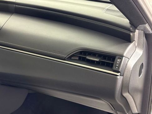 Used 2022 Lexus ES 300h w/ Premium Package image 32