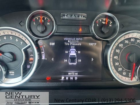Used 2017 RAM 1500 Big Horn AWD/4WD image 31