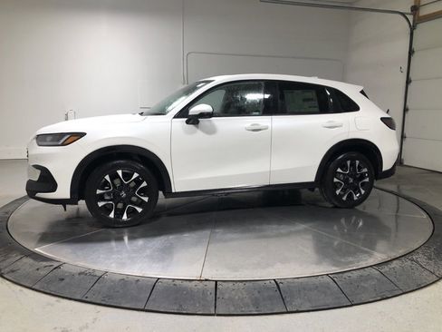 New 2026 Honda HR-V EX-L image 4