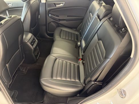 Certified 2024 Ford Edge SEL AWD/4WD image 15