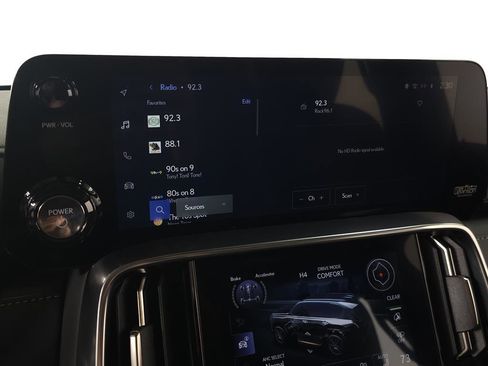 Certified 2025 Lexus LX 700h Overtrail image 28