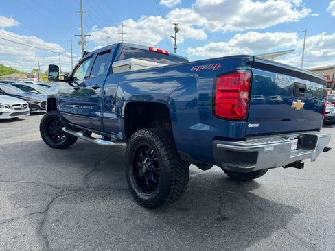 Used 2017 Chevrolet Silverado 1500 LT w/ All Star Edition AWD/4WD image 10