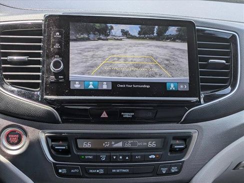 Used 2024 Honda Ridgeline RTL image 11