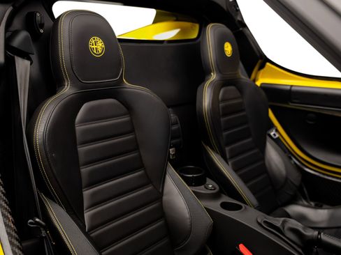 Used 2016 Alfa Romeo 4C Spider RWD image 35
