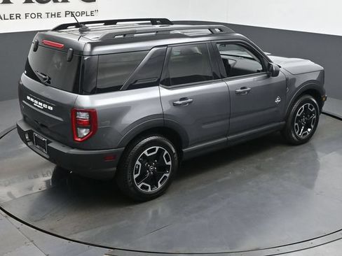 Used 2024 Ford Bronco Sport Outer Banks w/ Tech Package AWD/4WD image 40