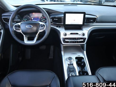 Used 2024 Ford Explorer XLT w/ Equipment Group 202A image 17