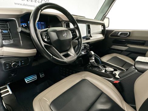 Used 2022 Ford Bronco Wildtrak AWD/4WD image 7