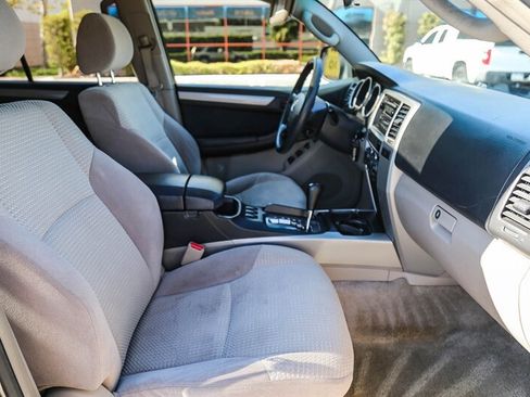 Used 2003 Toyota 4Runner SR5 image 25
