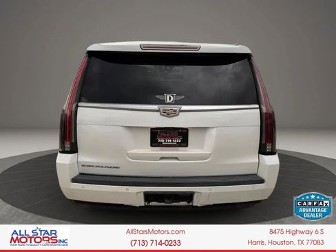 Used 2019 Cadillac Escalade ESV Premium Luxury AWD/4WD image 9