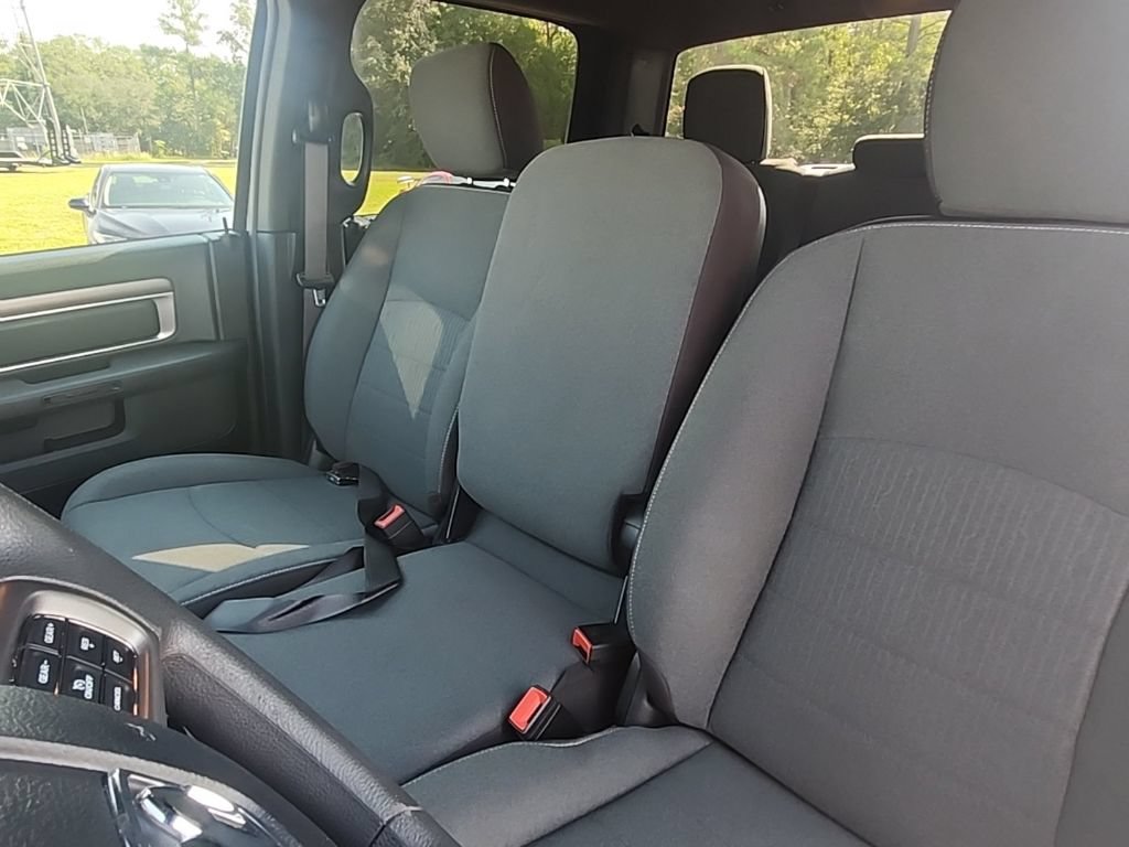 Used 2024 RAM 1500 Warlock AWD/4WD image 19