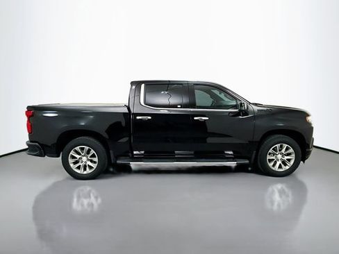 Used 2022 Chevrolet Silverado 1500 High Country w/ Technology Package AWD/4WD image 10