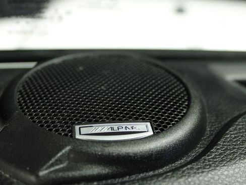 Used 2017 Jeep Wrangler Unlimited Sahara w/ Dual Top Group image 33