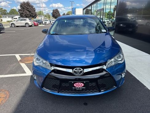 Used 2017 Toyota Camry SE image 7