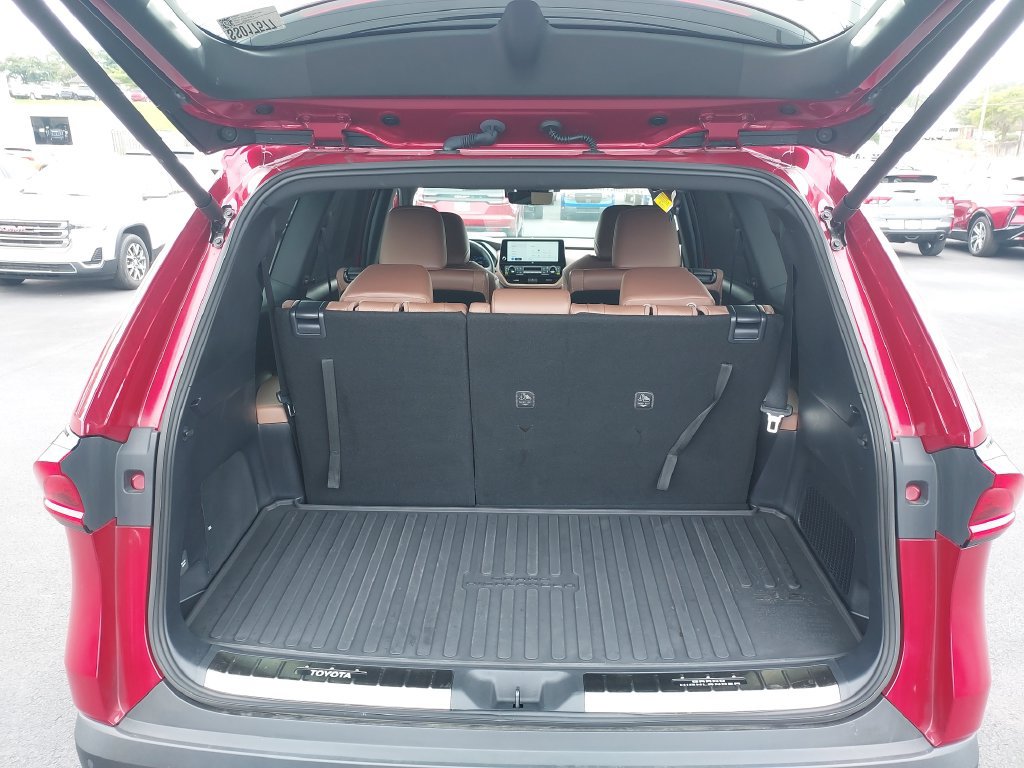 Used 2025 Toyota Grand Highlander AWD Hybrid image 9