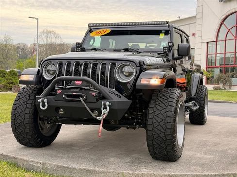 Used 2021 Jeep Gladiator Overland w/ Popular Equipment Package AWD/4WD image 9