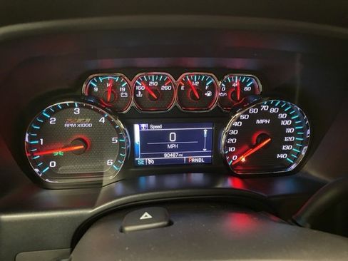 Used 2018 Chevrolet Silverado 1500 LT w/ All Star Edition image 13