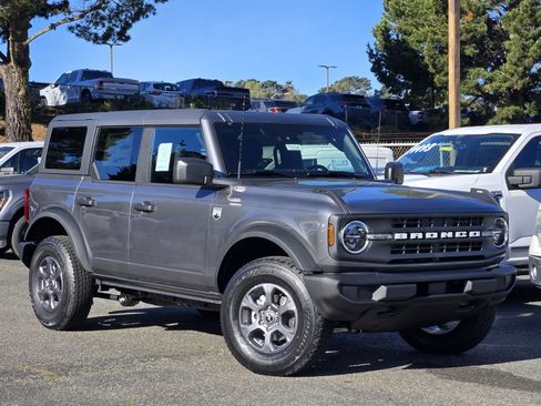 New 2026 Ford Bronco Big Bend image 2