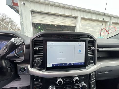 Used 2022 Ford F150 XLT w/ Equipment Group 302A High image 16