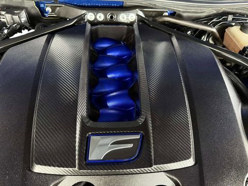 Used 2015 Lexus RC F image 27