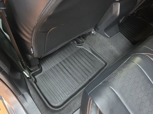 Used 2018 Subaru Crosstrek 2.0i Limited image 16