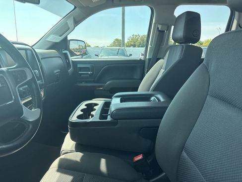 Used 2018 GMC Sierra 1500 SLE w/ Elevation Edition AWD/4WD image 31