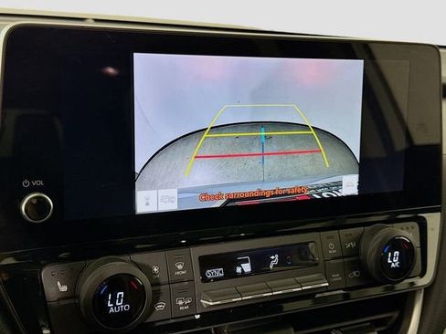 Certified 2025 Toyota Grand Highlander FWD image 13