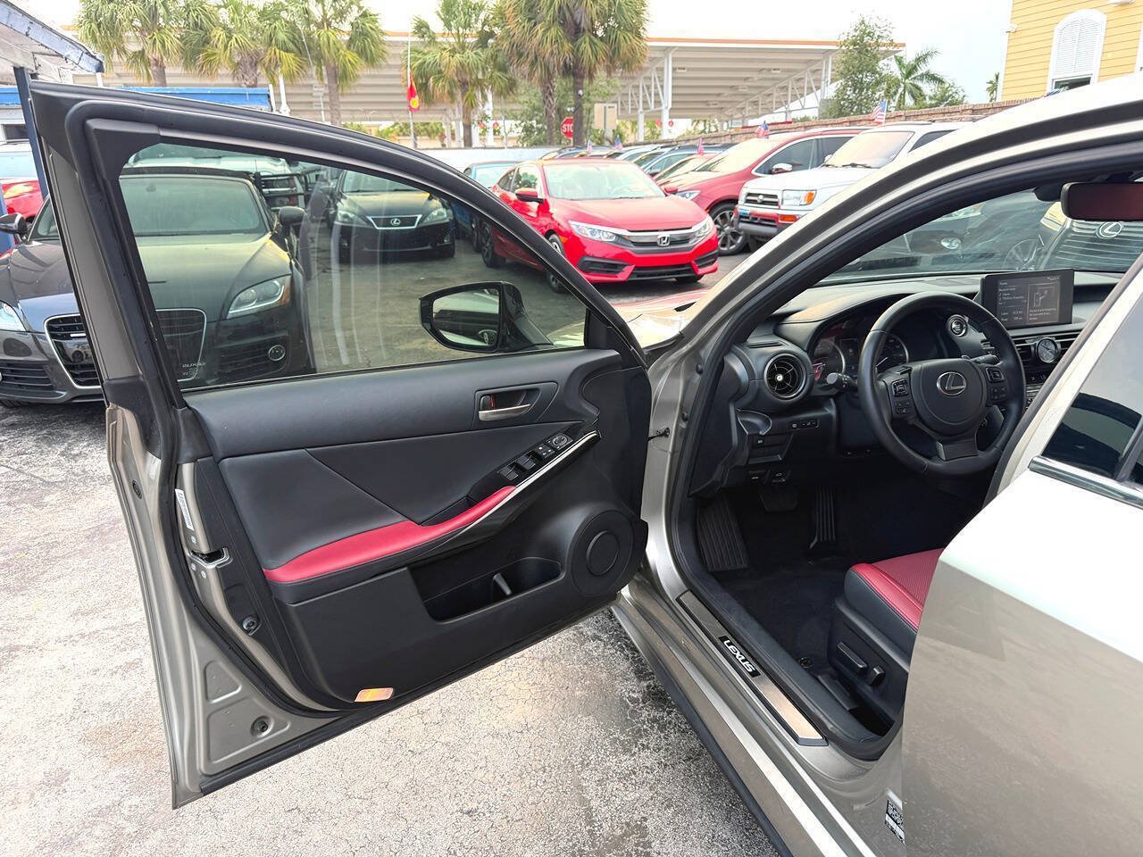 Used 2023 Lexus IS 300 w/ Comfort Package RWD image 19
