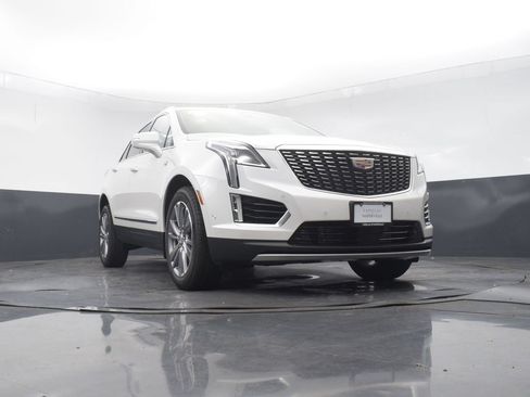 New 2026 Cadillac XT5 Premium Luxury w/ Driver Assist Package AWD/4WD image 45