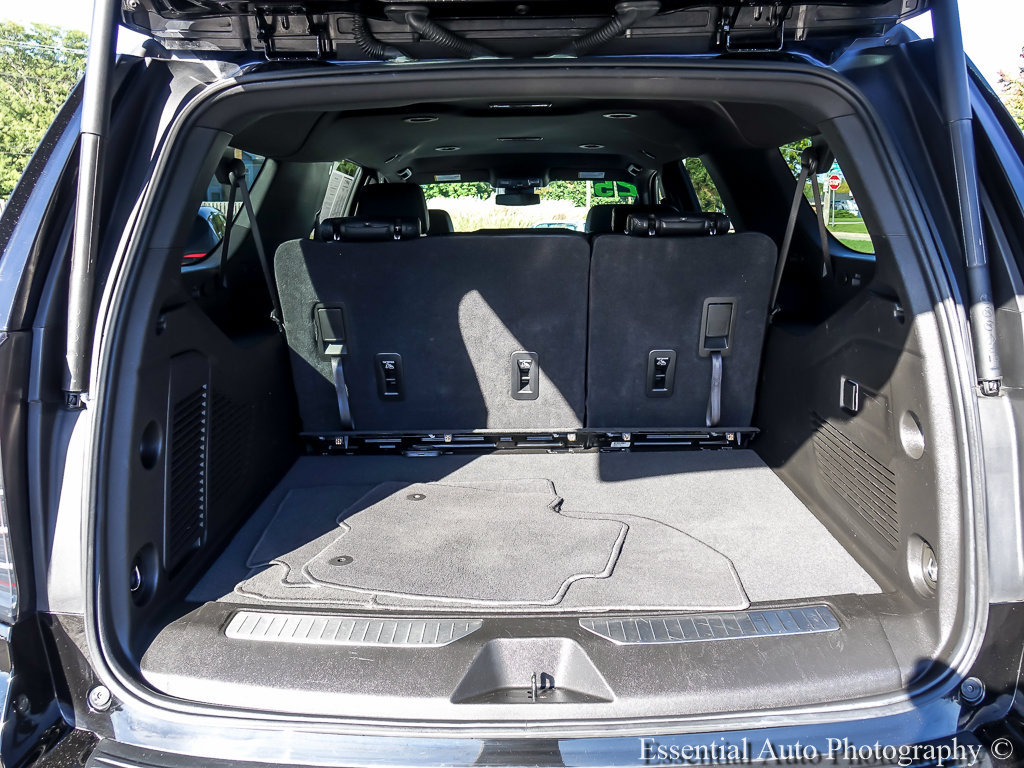 Used 2025 Chevrolet Suburban Z71 AWD/4WD image 27