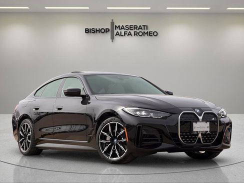 Used 2023 BMW i4 eDrive40 w/ M Sport Package image 1