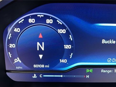 Used 2022 Chevrolet Silverado 1500 LTZ w/ Z71 Off-Road Package image 12