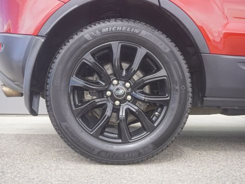 Used 2019 Land Rover Range Rover Evoque SE image 34