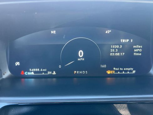 Used 2023 Lincoln Nautilus AWD image 17