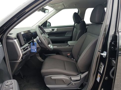 New 2026 Hyundai Santa Fe SE FWD image 9