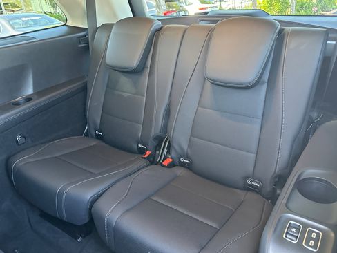 New 2026 Mercedes-Benz GLS 450 4MATIC image 15