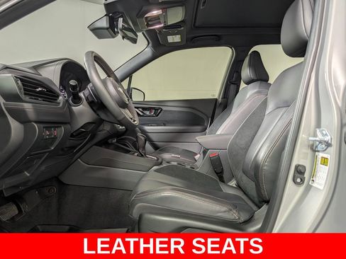 Used 2025 Subaru Forester Touring AWD/4WD image 10